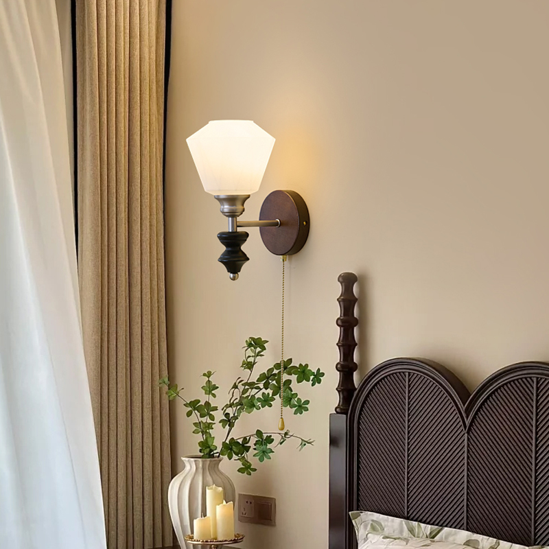 مصباح جداري عتيق الطراز لغرفة  - مراجعة Interior Design Remote وسعره